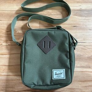 Herschel Supply Company Heritage Ivy Green Crossbody Bag